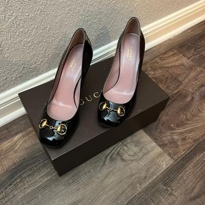 Gucci shoes